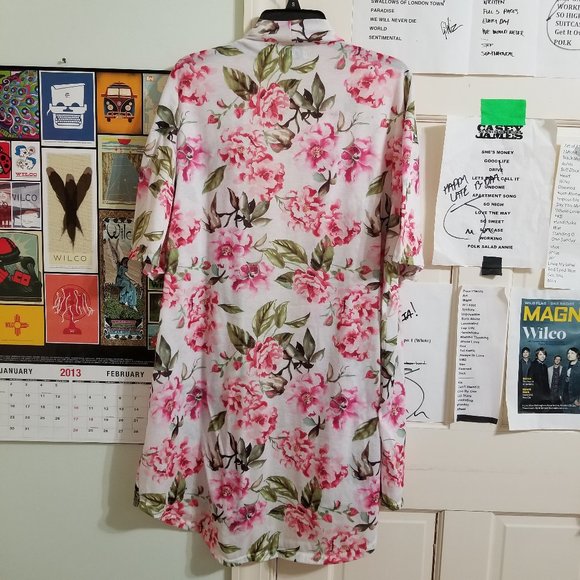 Show Me Your MuMu robe O/S Brie Garden Of Blooms floral rose print open front - Picture 2 of 16